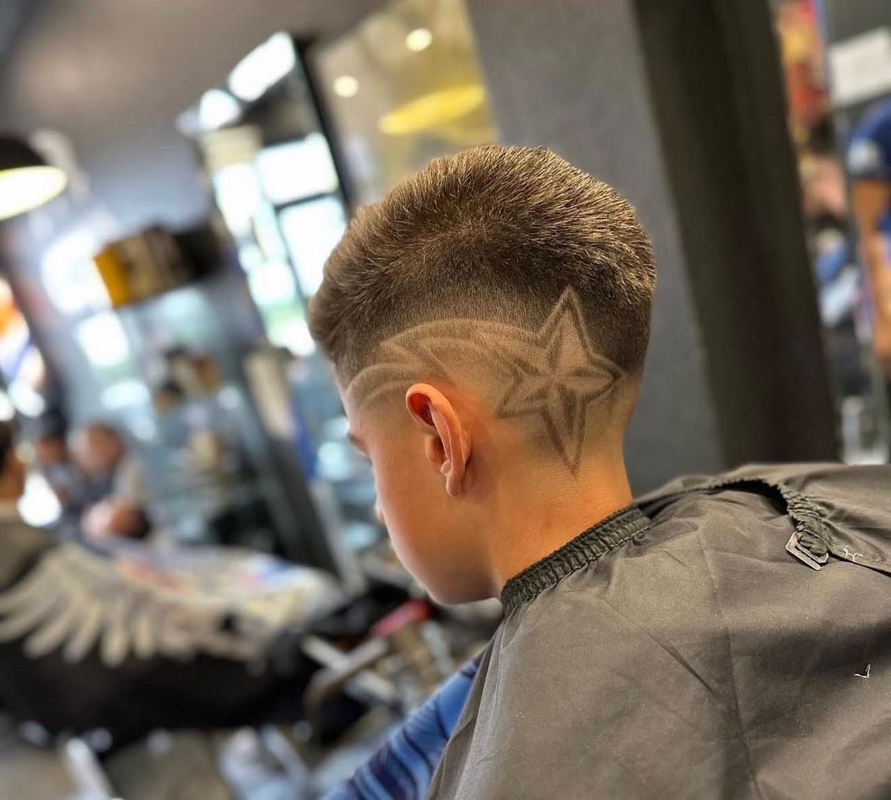 Coupe enfant — design étoile